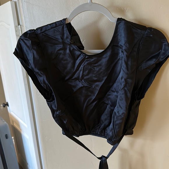 NWT Reformation Henri Top - Picture 2 of 4